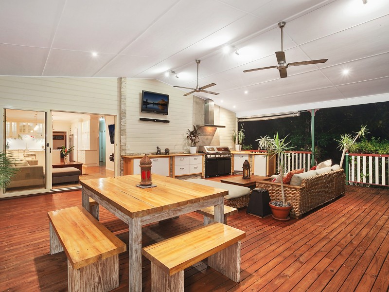 2 Pademelon Pass, Nerang QLD 4211