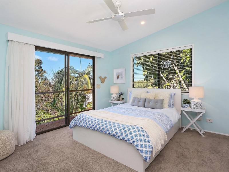 132 Simpsons Road, Currumbin Waters QLD 4223