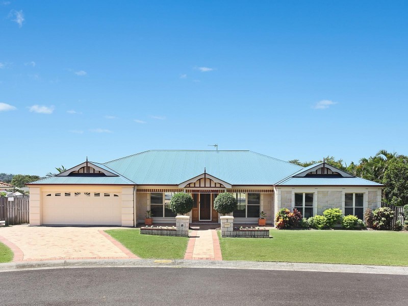 3 Callistris Court, Elanora QLD 4221