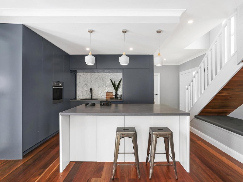 2/1254 Gold Coast Highway, Palm Beach QLD 4221