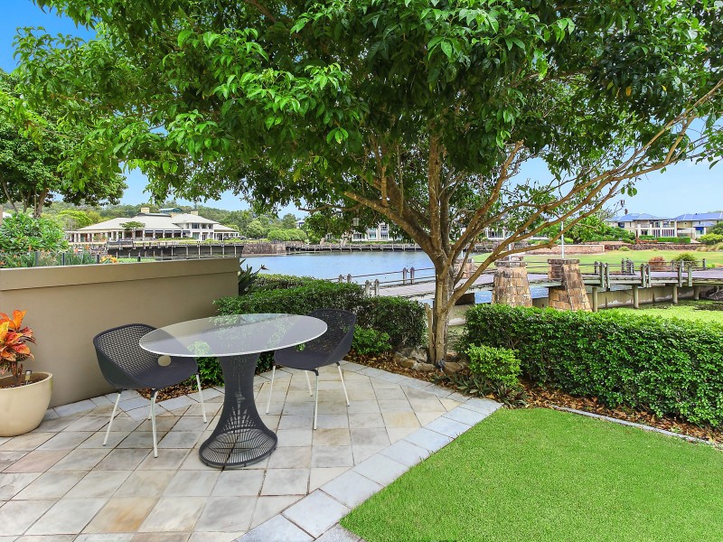 709 Glades Drive, Robina QLD 4226