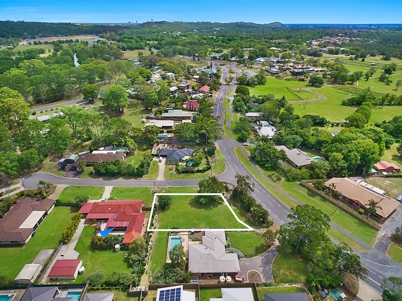 2 Staatz Court, Tallebudgera QLD 4228
