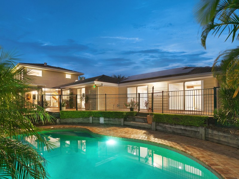 12 Rees Court, Elanora QLD 4221