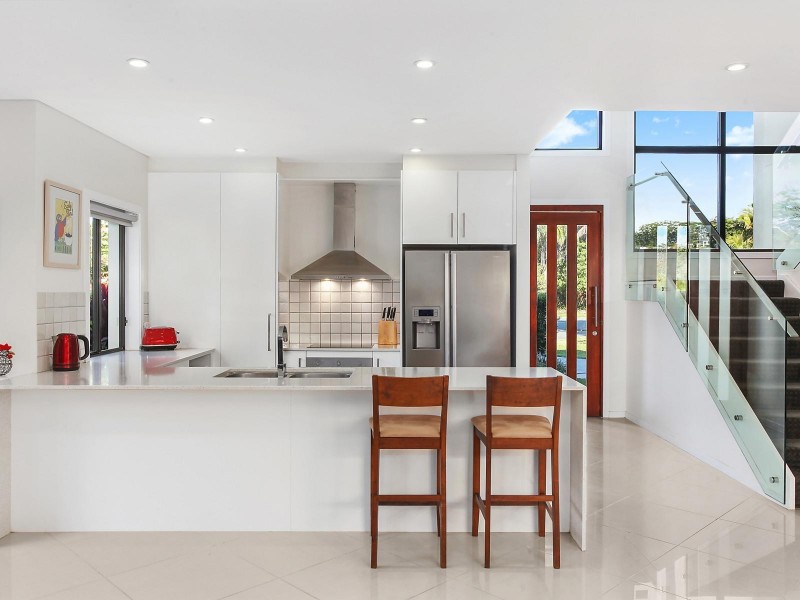 3 Cormack Place, Currumbin Waters QLD 4223