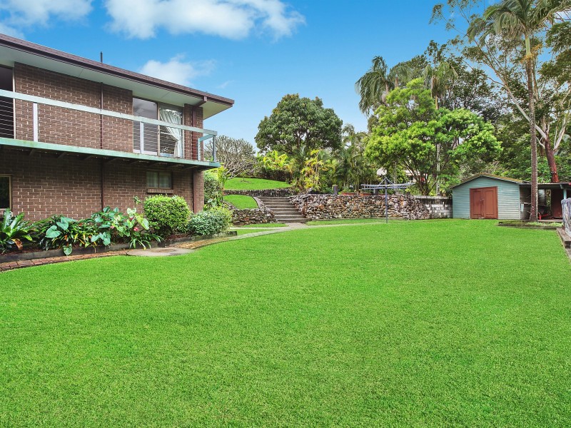 8 Wirildar Drive, Elanora QLD 4221