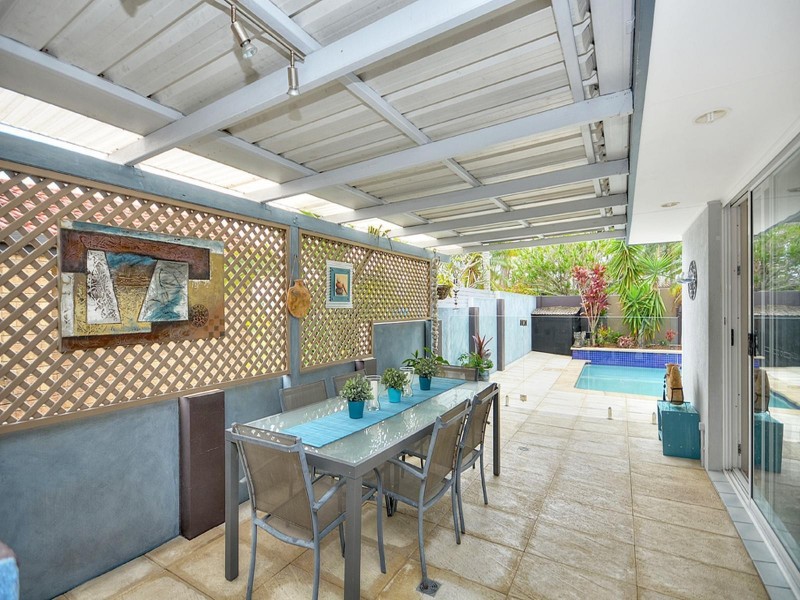 55 Jarrahdale Drive, Elanora QLD 4221