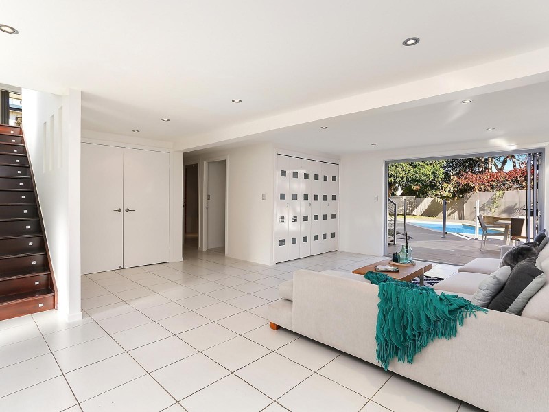 48 Fifteenth Avenue, Palm Beach QLD 4221