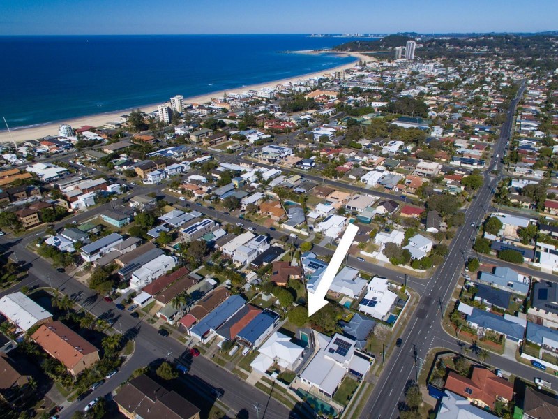 48 Fifteenth Avenue, Palm Beach QLD 4221