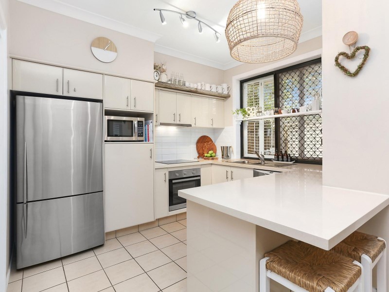 1/1246 Gold Coast Highway, Palm Beach QLD 4221