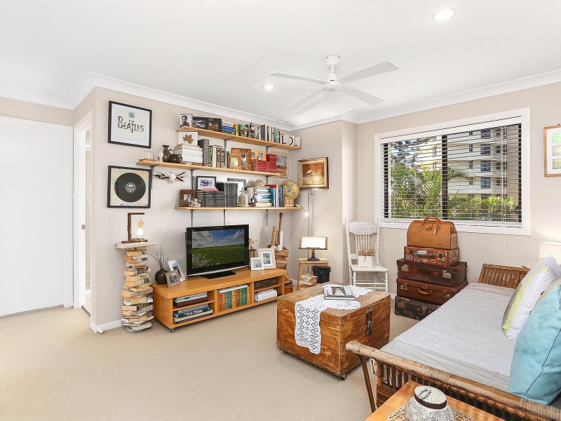 1/1246 Gold Coast Highway, Palm Beach QLD 4221
