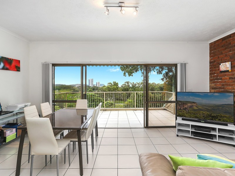 1/9 Dandaloo Drive, Currumbin QLD 4223