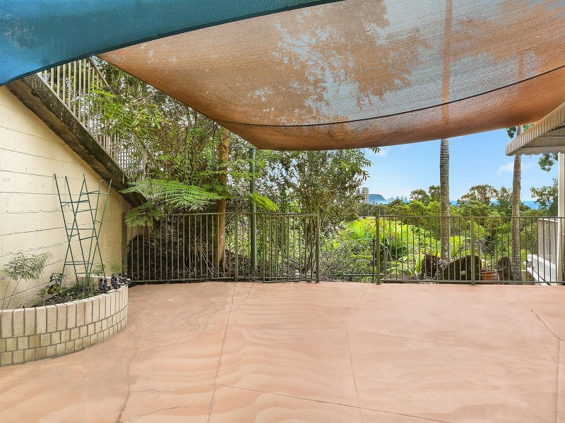 1/9 Dandaloo Drive, Currumbin QLD 4223