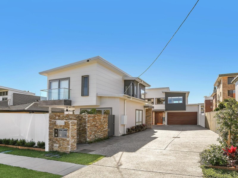 3/3 Second Avenue, Palm Beach QLD 4221