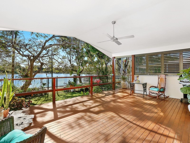 60 Laguna Avenue, Palm Beach QLD 4221