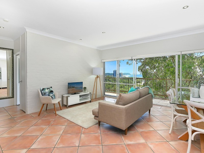 8/24 Panorama Drive, Currumbin QLD 4223