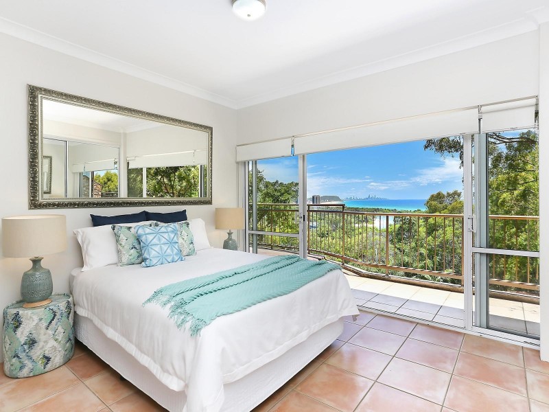 8/24 Panorama Drive, Currumbin QLD 4223