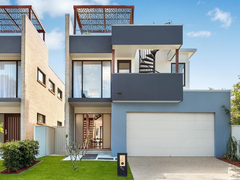 2/7 Boodera Road, Palm Beach QLD 4221