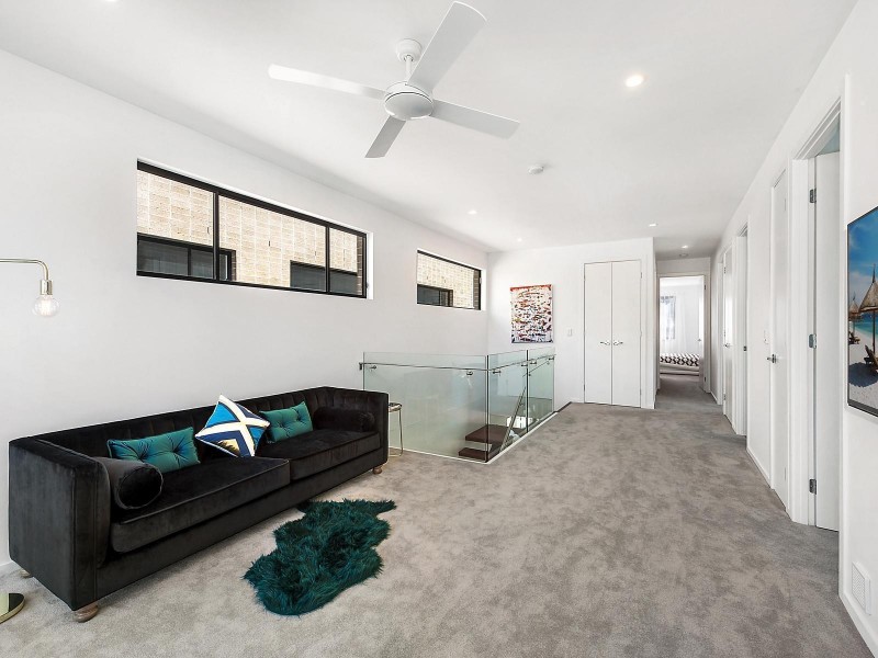 2/7 Boodera Road, Palm Beach QLD 4221