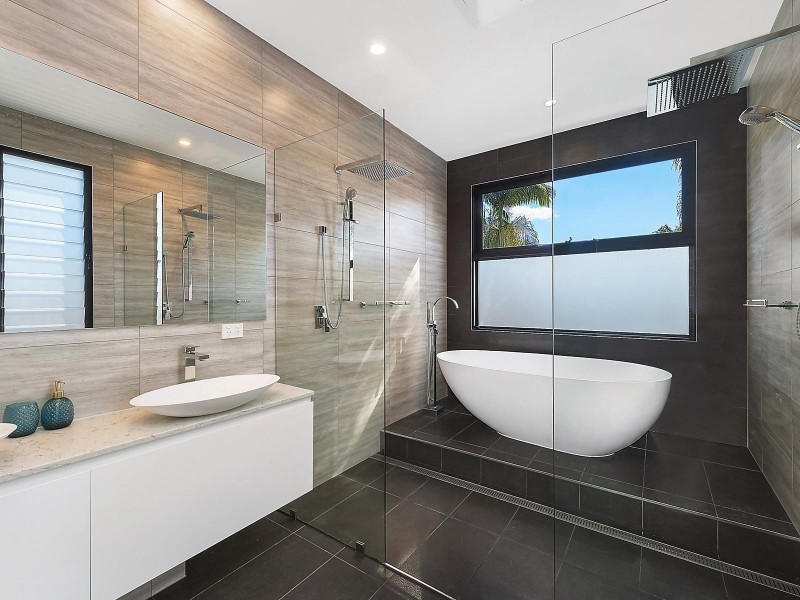 2/7 Boodera Road, Palm Beach QLD 4221