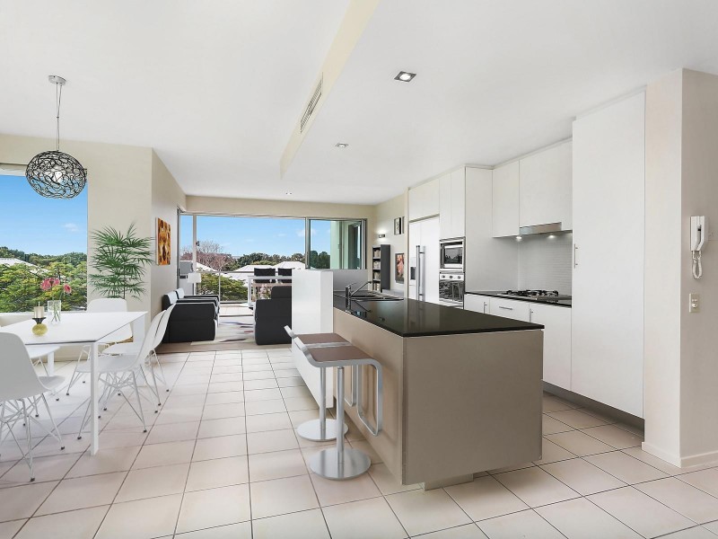 3/742 Peninsula Drive, Robina QLD 4226