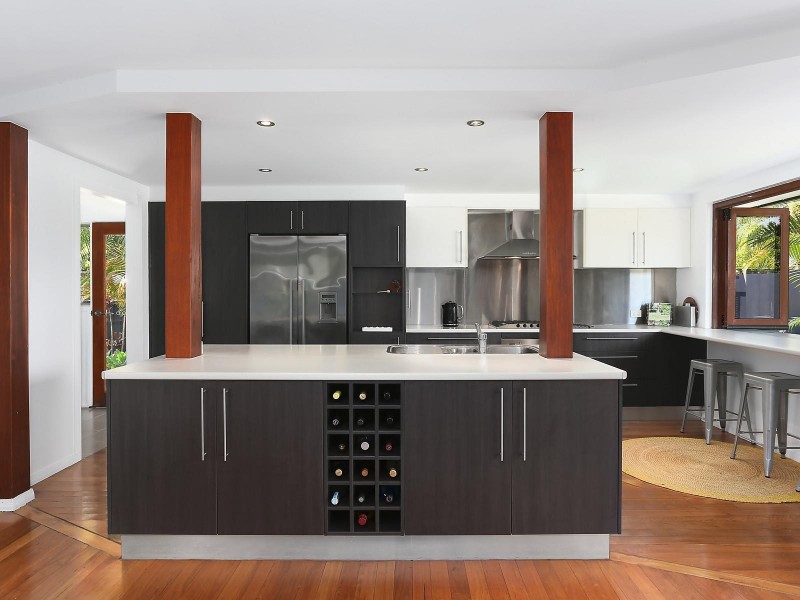 213 Mallawa Drive, Palm Beach QLD 4221