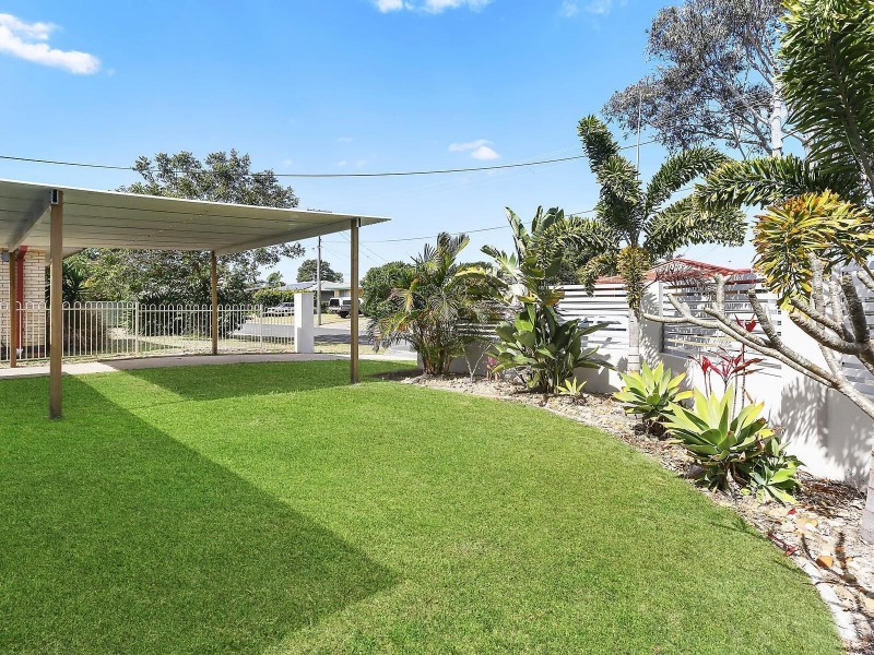 37 Tatha Avenue, Palm Beach QLD 4221