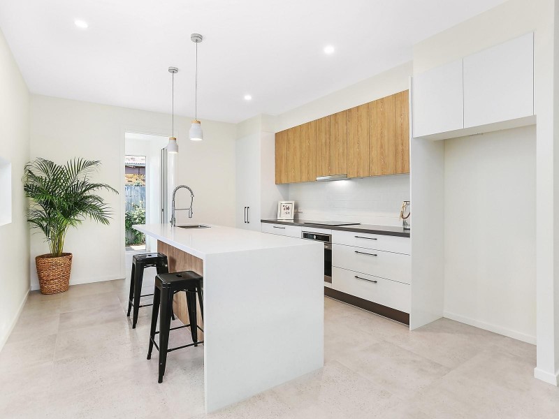1/34 Twenty Fifth Avenue, Palm Beach QLD 4221