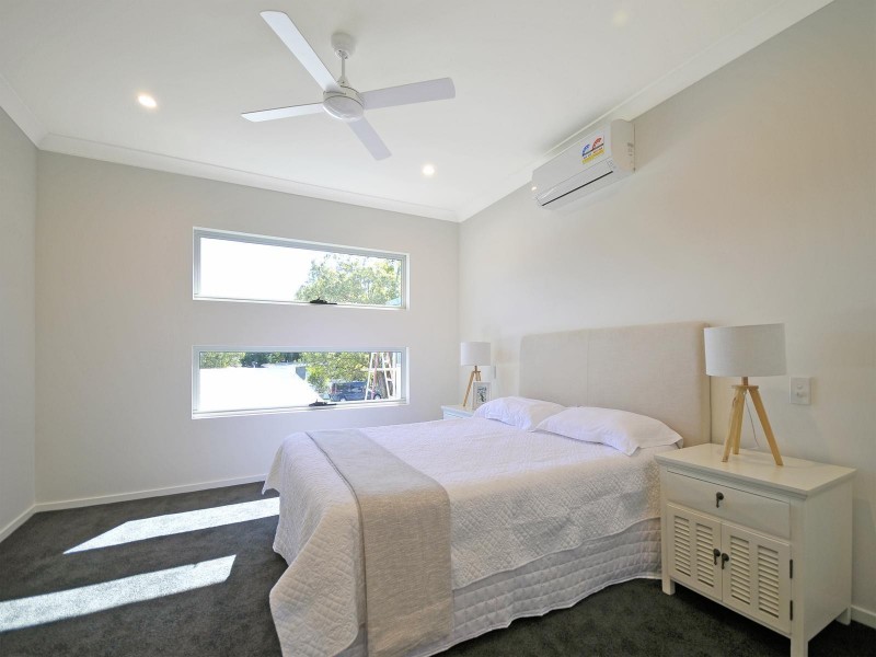 1/34 Twenty Fifth Avenue, Palm Beach QLD 4221