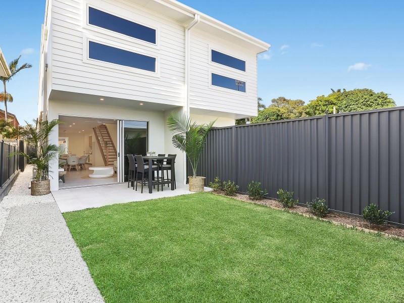 1/34 Twenty Fifth Avenue, Palm Beach QLD 4221