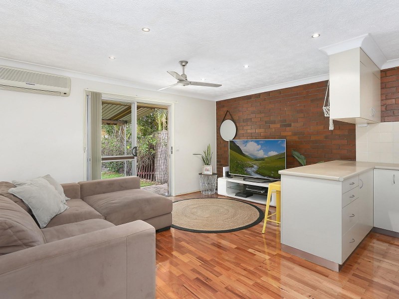 1/3 Snipe Street, Miami QLD 4220