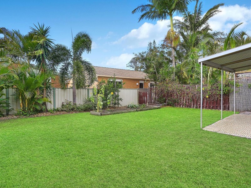 1/3 Snipe Street, Miami QLD 4220