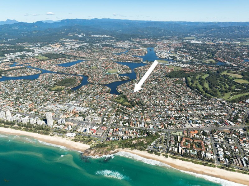 1/3 Snipe Street, Miami QLD 4220