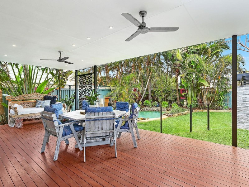 16 Bondi Avenue, Mermaid Beach QLD 4218