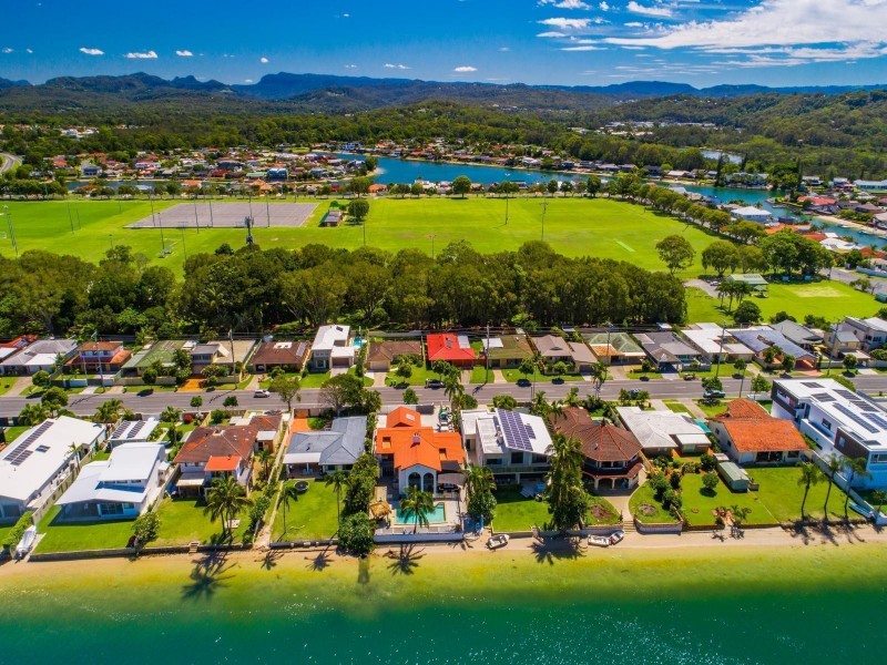86 Mallawa Drive, Palm Beach QLD 4221