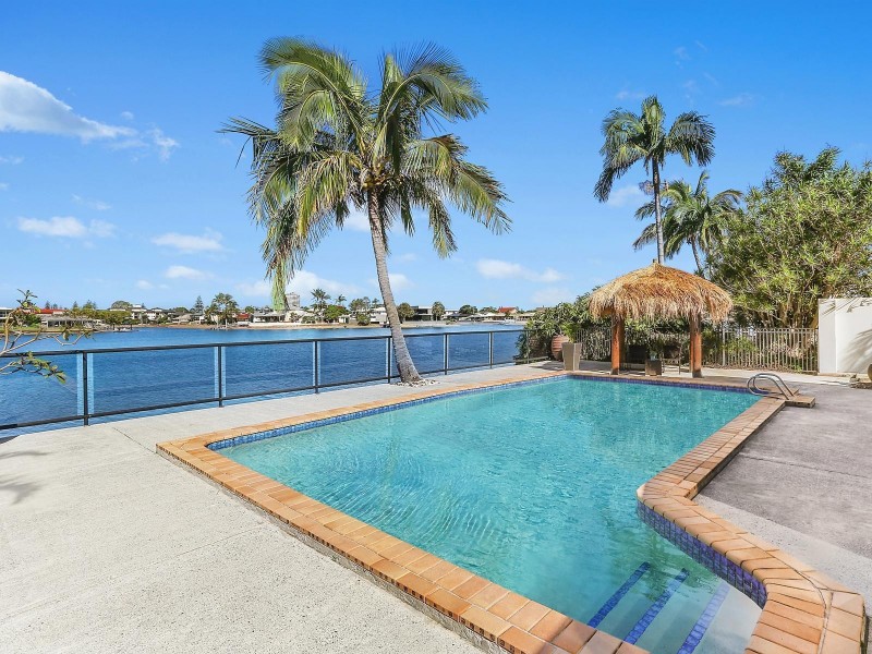 86 Mallawa Drive, Palm Beach QLD 4221