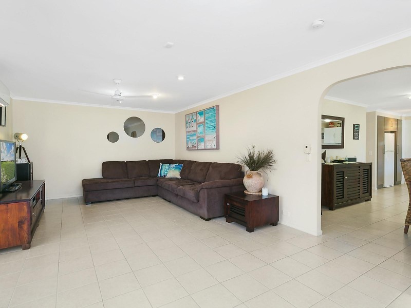 61 Clives Circuit, Currumbin Waters QLD 4223