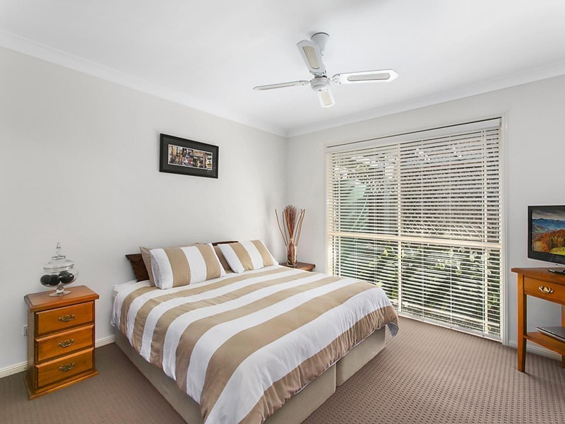 1/4 Janal Place, Currumbin Waters QLD 4223