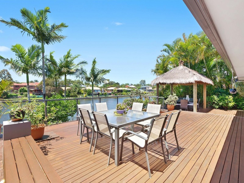 40 Pinnacle Court, Robina QLD 4226