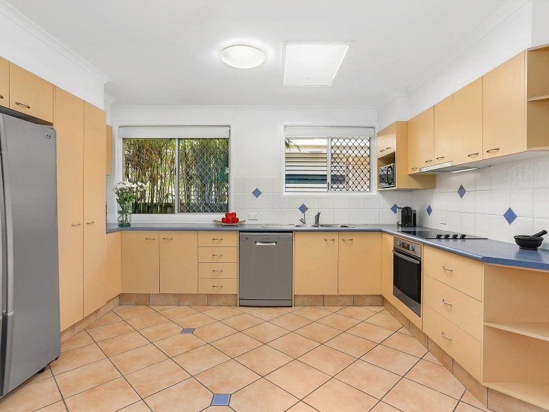 47 Twenty Fourth Avenue, Palm Beach QLD 4221