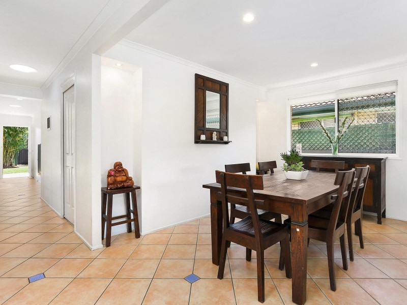 47 Twenty Fourth Avenue, Palm Beach QLD 4221