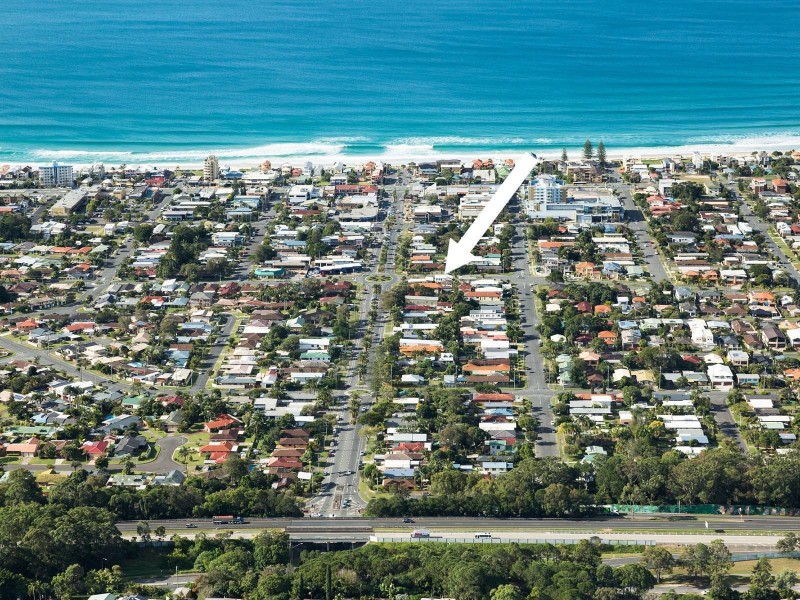 2/58 Palm Beach Avenue, Palm Beach QLD 4221