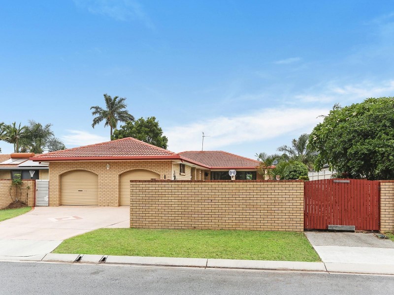 8 Driver Court, Mermaid Waters QLD 4218