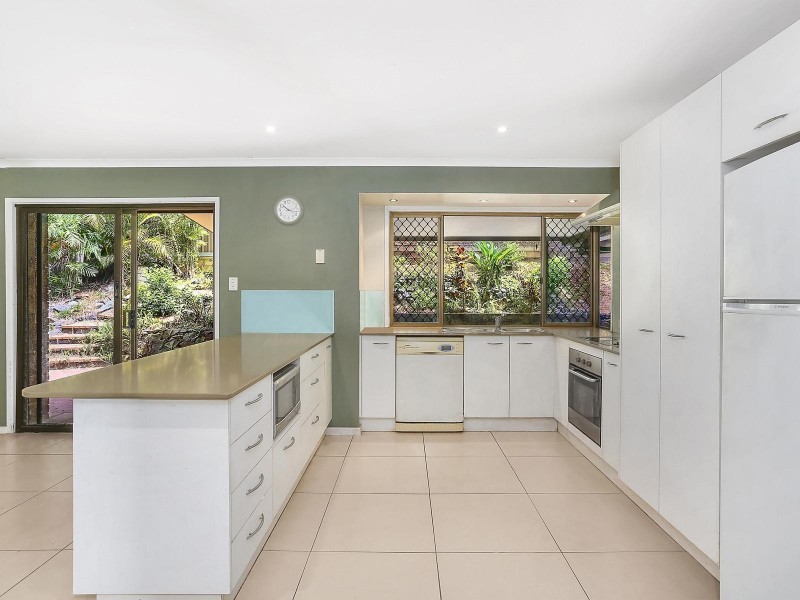 22 Balsa Street, Elanora QLD 4221