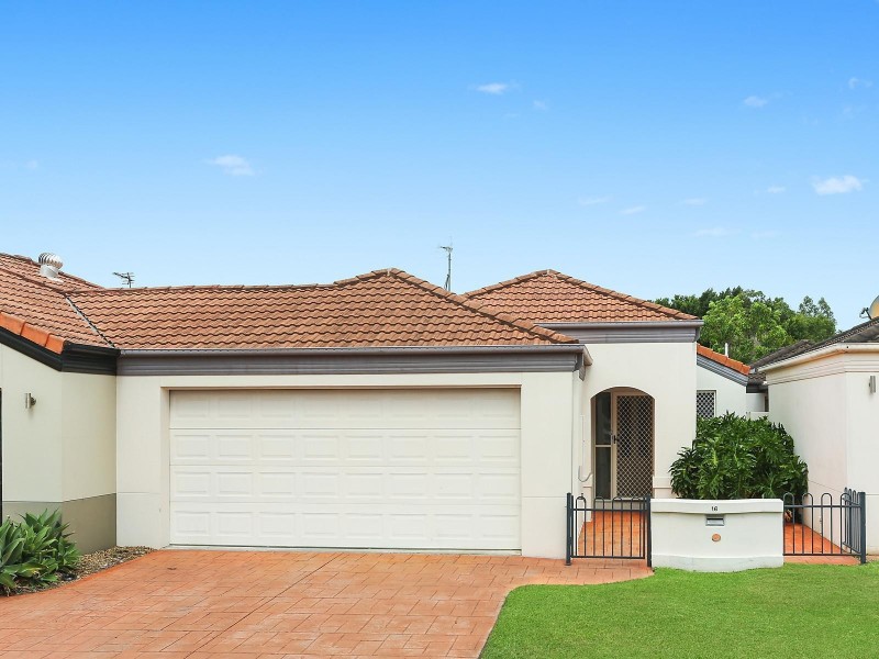 16 Coral Tree Court, Robina QLD 4226