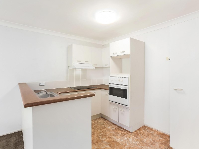 61/31 Simpsons Road, Elanora QLD 4221