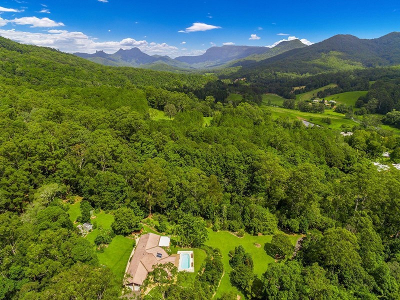 1205 Tallebudgera Creek Road, Tallebudgera Valley QLD 4228