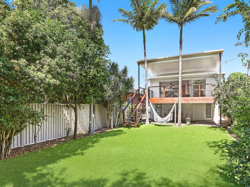 29 Bondi Avenue, Mermaid Beach QLD 4218