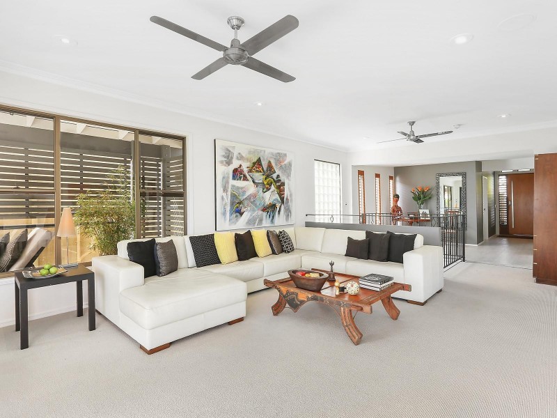 12 Pall Mall Avenue, Currumbin QLD 4223