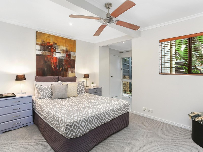 12 Pall Mall Avenue, Currumbin QLD 4223