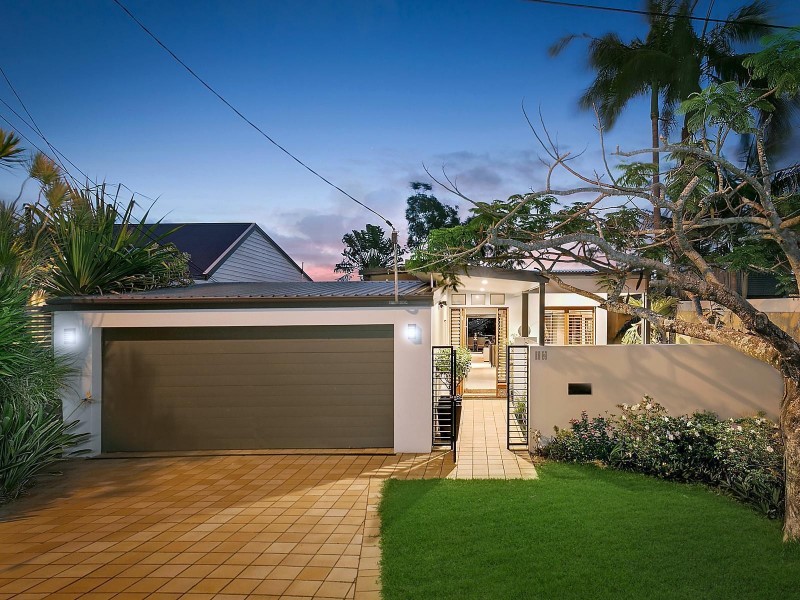 12 Pall Mall Avenue, Currumbin QLD 4223